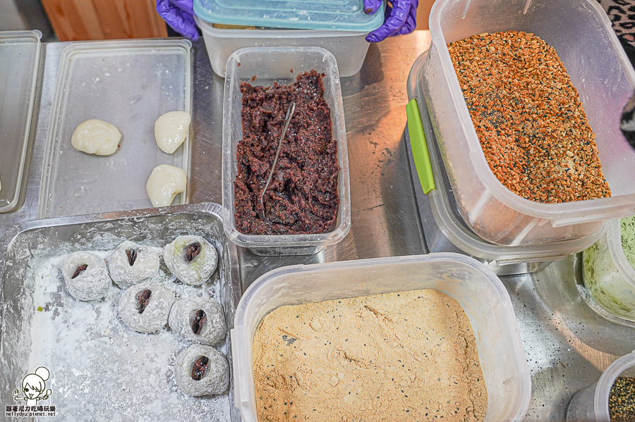 高雄伴手禮 春節禮盒 伴手禮 宅配 高雄美食 高雄團購 手工 麻糬 大福 草莓 限定