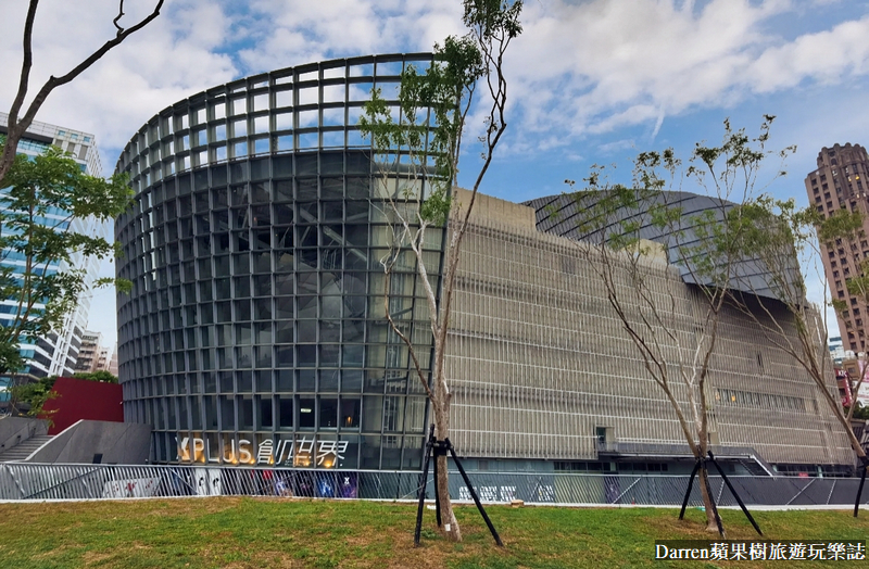 桃園市立圖書館新總館|全國最美圖書館生命樹綠建築/國賓影城/蔦屋書店進駐(交通)