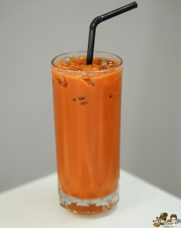 女巫泰泰 泰國 泰式 南洋 獨創 獨特 高雄麵食 牛肉麵 泰式奶茶 美食推薦 必吃