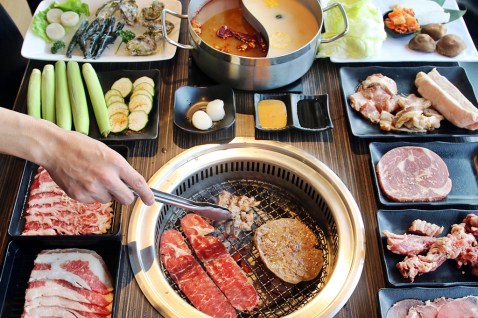 新竹美食│揪好客燒烤吃到飽。晶品城好客燒烤搬家全面升級‧不到百元即可享用鴛鴦火鍋*