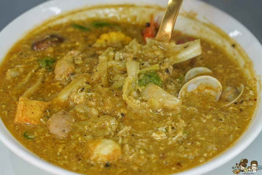 女巫泰泰 泰國 泰式 南洋 獨創 獨特 高雄麵食 牛肉麵 泰式奶茶 美食推薦 必吃