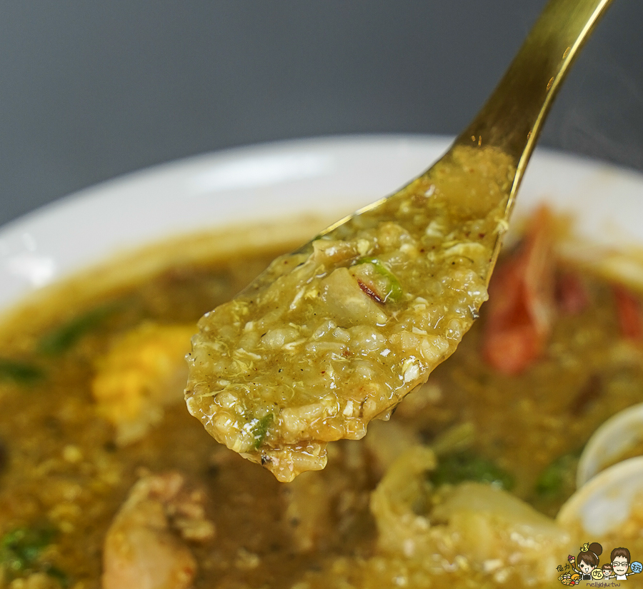 女巫泰泰 泰國 泰式 南洋 獨創 獨特 高雄麵食 牛肉麵 泰式奶茶 美食推薦 必吃