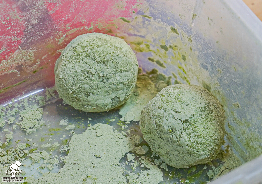 高雄伴手禮 春節禮盒 伴手禮 宅配 高雄美食 高雄團購 手工 麻糬 大福 草莓 限定