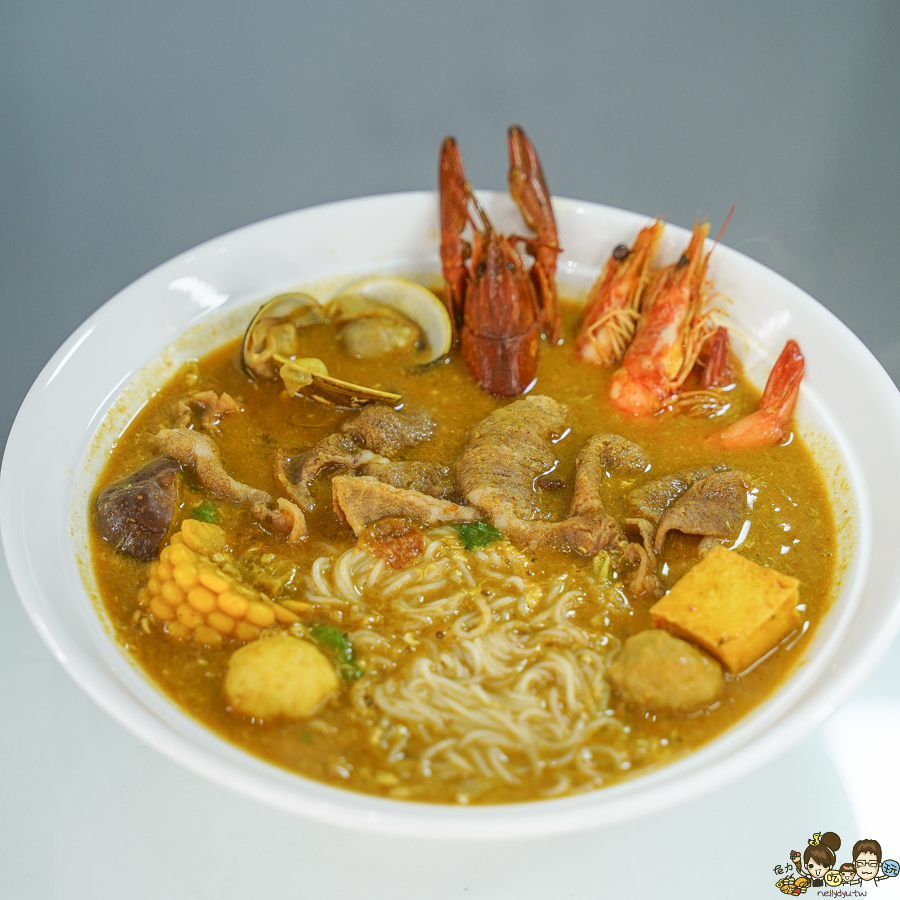 女巫泰泰 泰國 泰式 南洋 獨創 獨特 高雄麵食 牛肉麵 泰式奶茶 美食推薦 必吃