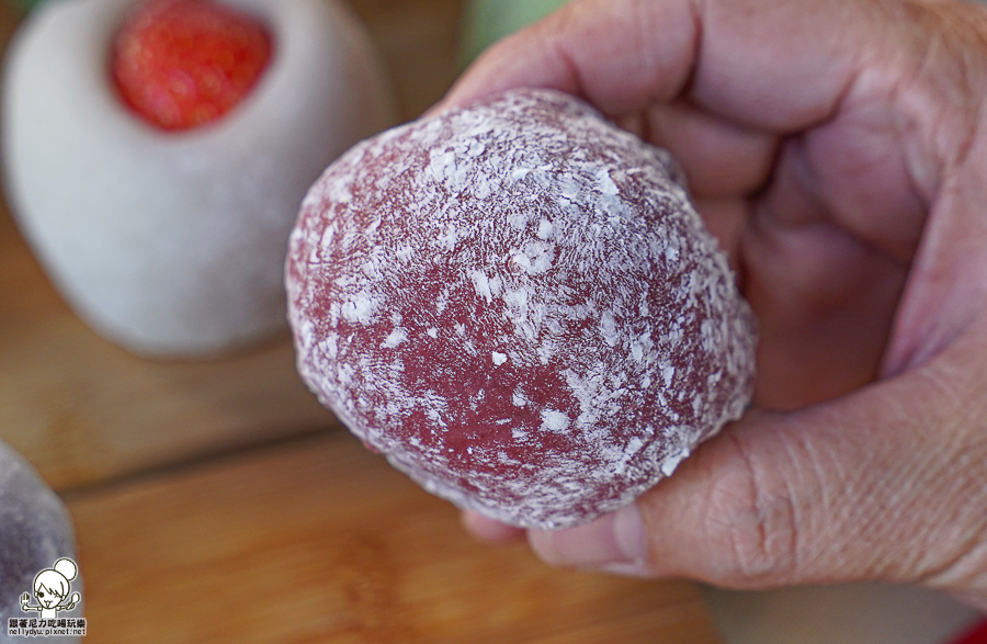 高雄伴手禮 春節禮盒 伴手禮 宅配 高雄美食 高雄團購 手工 麻糬 大福 草莓 限定