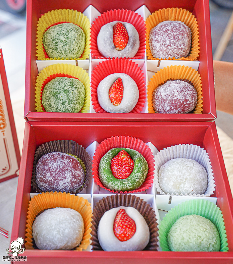 高雄伴手禮 春節禮盒 伴手禮 宅配 高雄美食 高雄團購 手工 麻糬 大福 草莓 限定