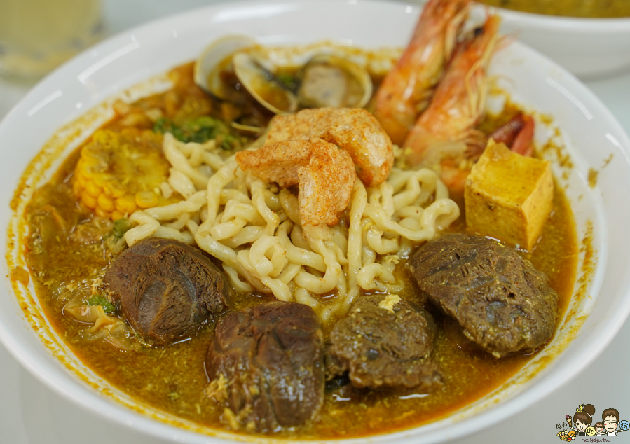 女巫泰泰 泰國 泰式 南洋 獨創 獨特 高雄麵食 牛肉麵 泰式奶茶 美食推薦 必吃