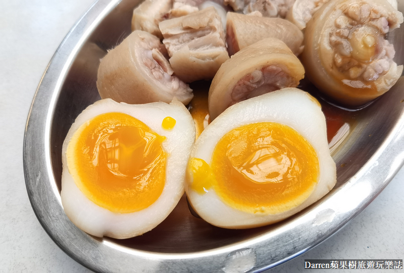 華西街美食|昶鴻麵點(米其林推薦/蕭敬騰愛店)龍山寺美食必點菊花肉麵、豬尾麵/昶鴻麵點菜單