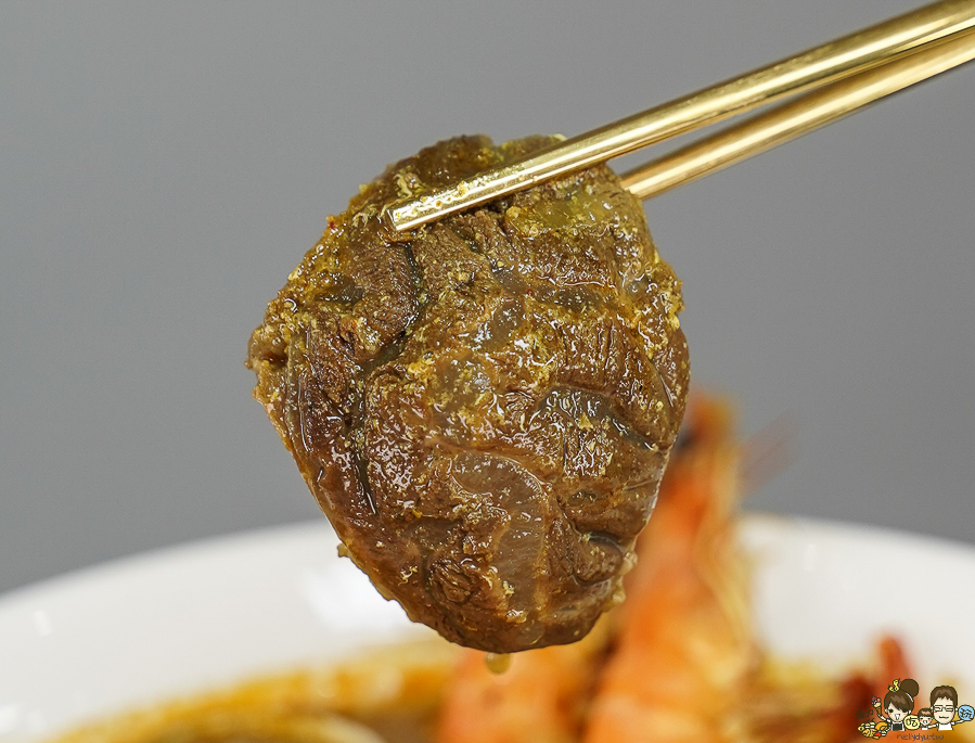 女巫泰泰 泰國 泰式 南洋 獨創 獨特 高雄麵食 牛肉麵 泰式奶茶 美食推薦 必吃