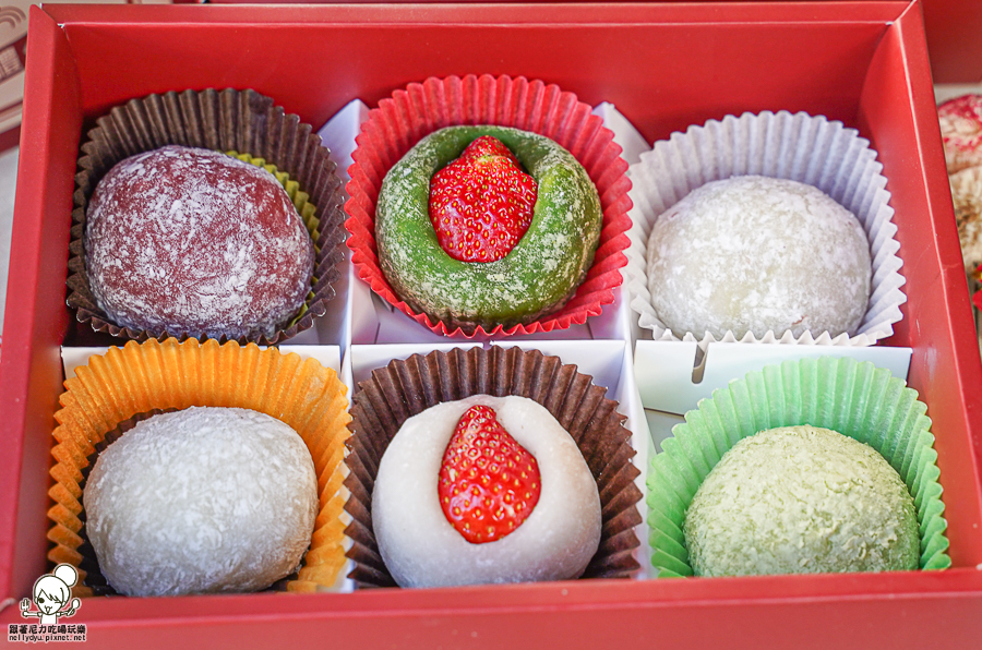 高雄伴手禮 春節禮盒 伴手禮 宅配 高雄美食 高雄團購 手工 麻糬 大福 草莓 限定