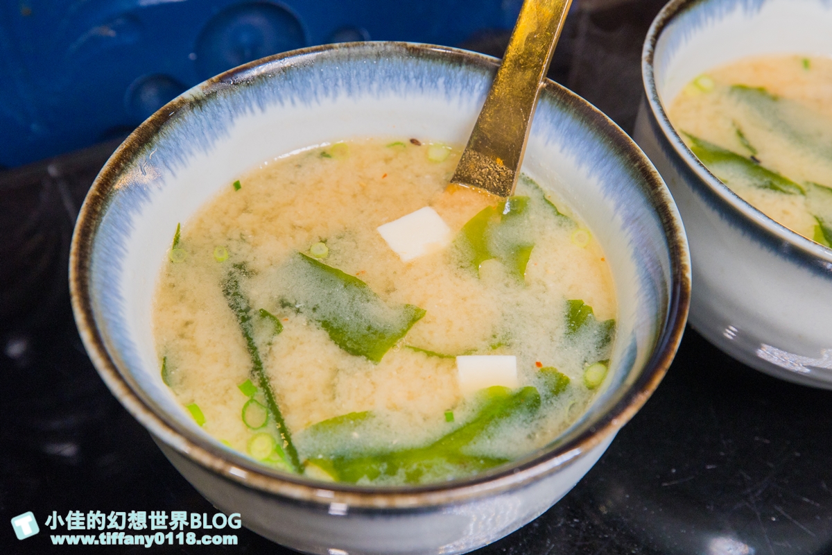 [台北美食]神樂坂割烹/食材新鮮料理具創意/捷運站正對面CP值高/台北無菜單料理推薦