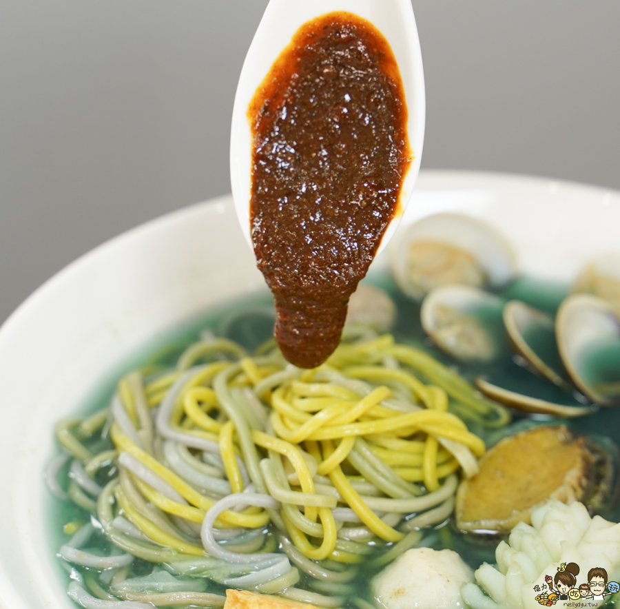 女巫泰泰 泰國 泰式 南洋 獨創 獨特 高雄麵食 牛肉麵 泰式奶茶 美食推薦 必吃