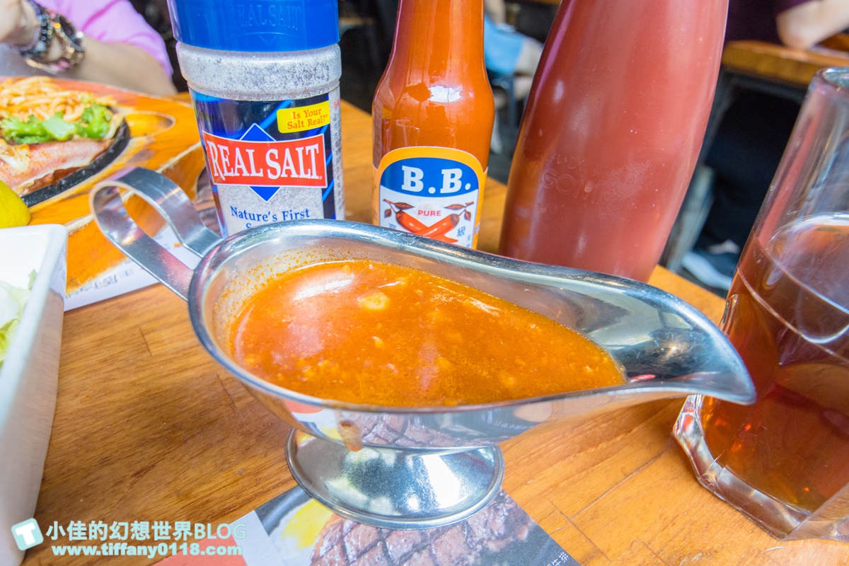 [宜蘭美食]來來牛排(附2023菜單)/平假日都客滿要預約CP值超高/義大利麵加量不加價