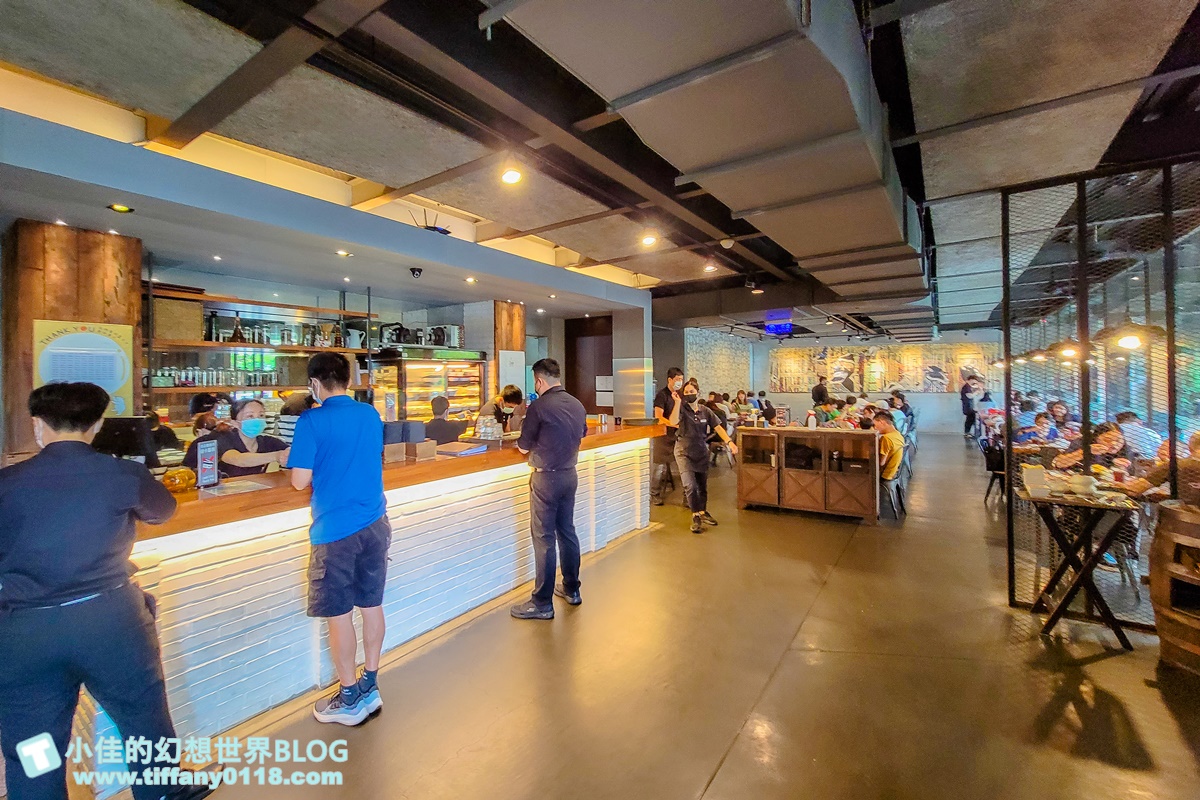 [宜蘭美食]來來牛排(附2023菜單)/平假日都客滿要預約CP值超高/義大利麵加量不加價