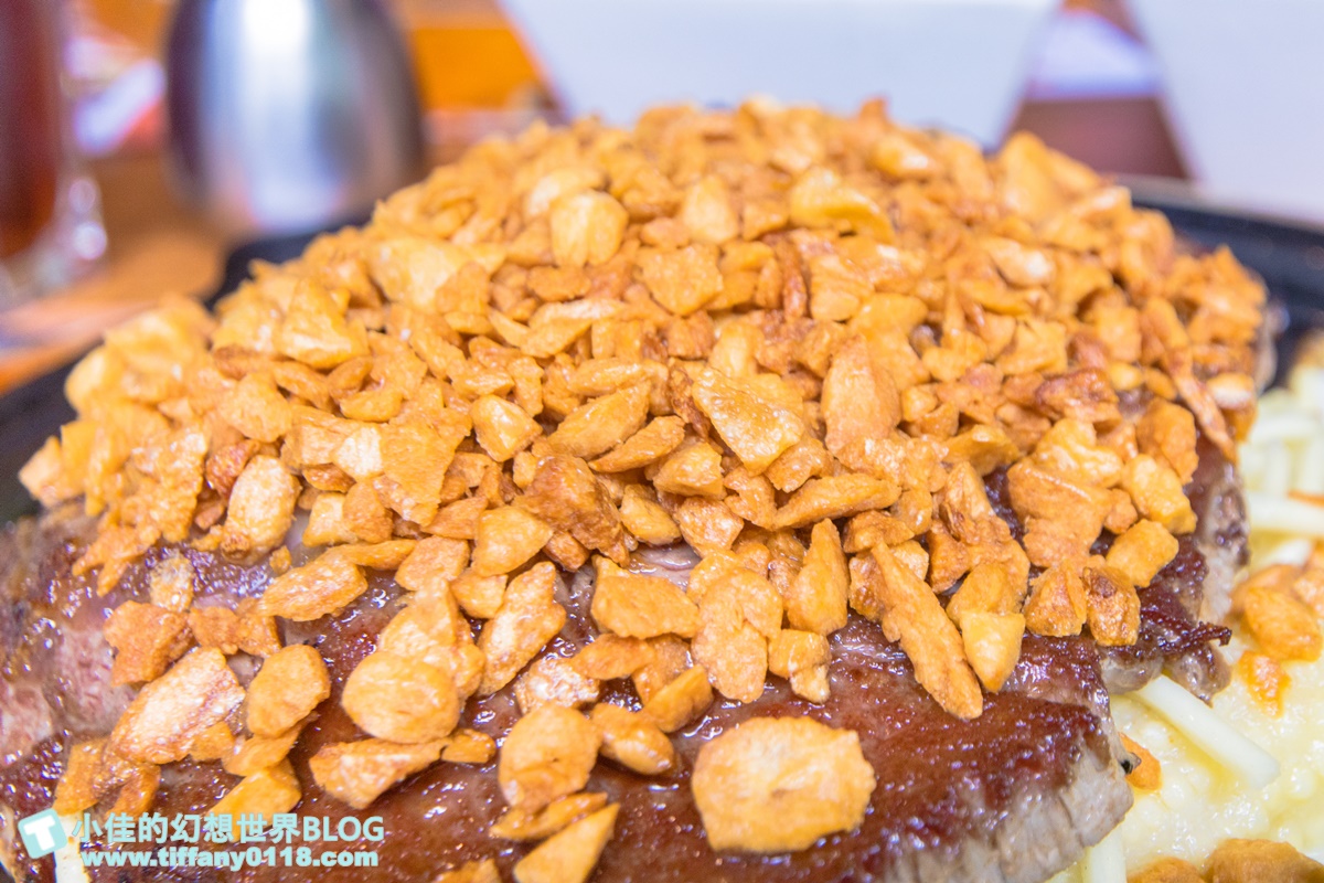 [宜蘭美食]來來牛排(附2023菜單)/平假日都客滿要預約CP值超高/義大利麵加量不加價