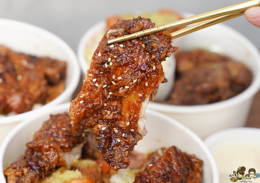 米米炭燒排骨飯、村上一小鍋、茶哺茶哺 日系 往美 火鍋 便當 高雄美食 