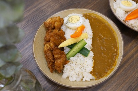 新竹美食│有哩在 Uilly Curry。新竹咖哩飯‧鍋煮布丁‧用餐不限時*