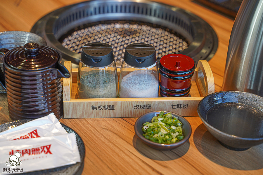 燒肉無双 首間 文山特區 聚餐 慶生 約會 家庭聚會 澄清湖 美食 推薦 燒肉 燒烤