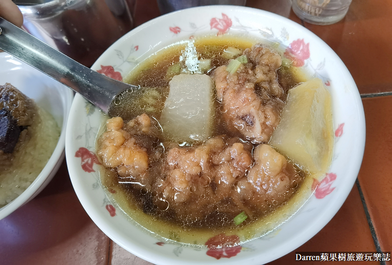 嘉義排隊美食,嘉義隱藏美食,嘉義東市場美食,袁家筒仔米糕排骨酥,嘉義筒仔米糕,嘉義排骨酥推薦,嘉義美食,嘉義小吃 嘉義排隊美食,嘉義隱藏美食,嘉義東市場美食,袁家筒仔米糕排骨酥,嘉義筒仔米糕,嘉義排骨酥推薦,嘉義美食,嘉義小吃