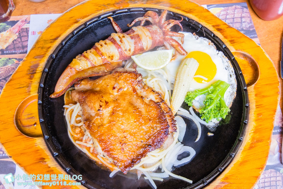 [宜蘭美食]來來牛排(附菜單)/平假日都客滿要預約CP值超高/義大利麵加量不加價