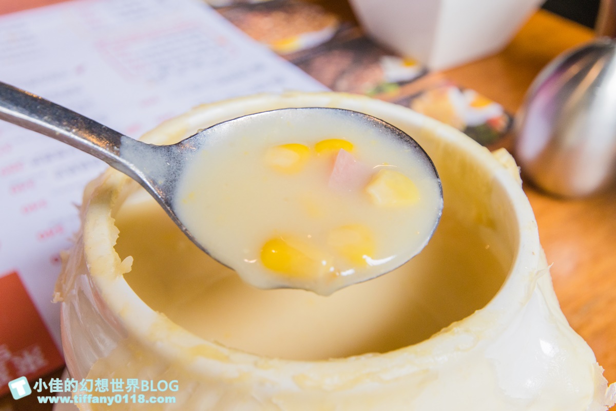 [宜蘭美食]來來牛排(附2023菜單)/平假日都客滿要預約CP值超高/義大利麵加量不加價