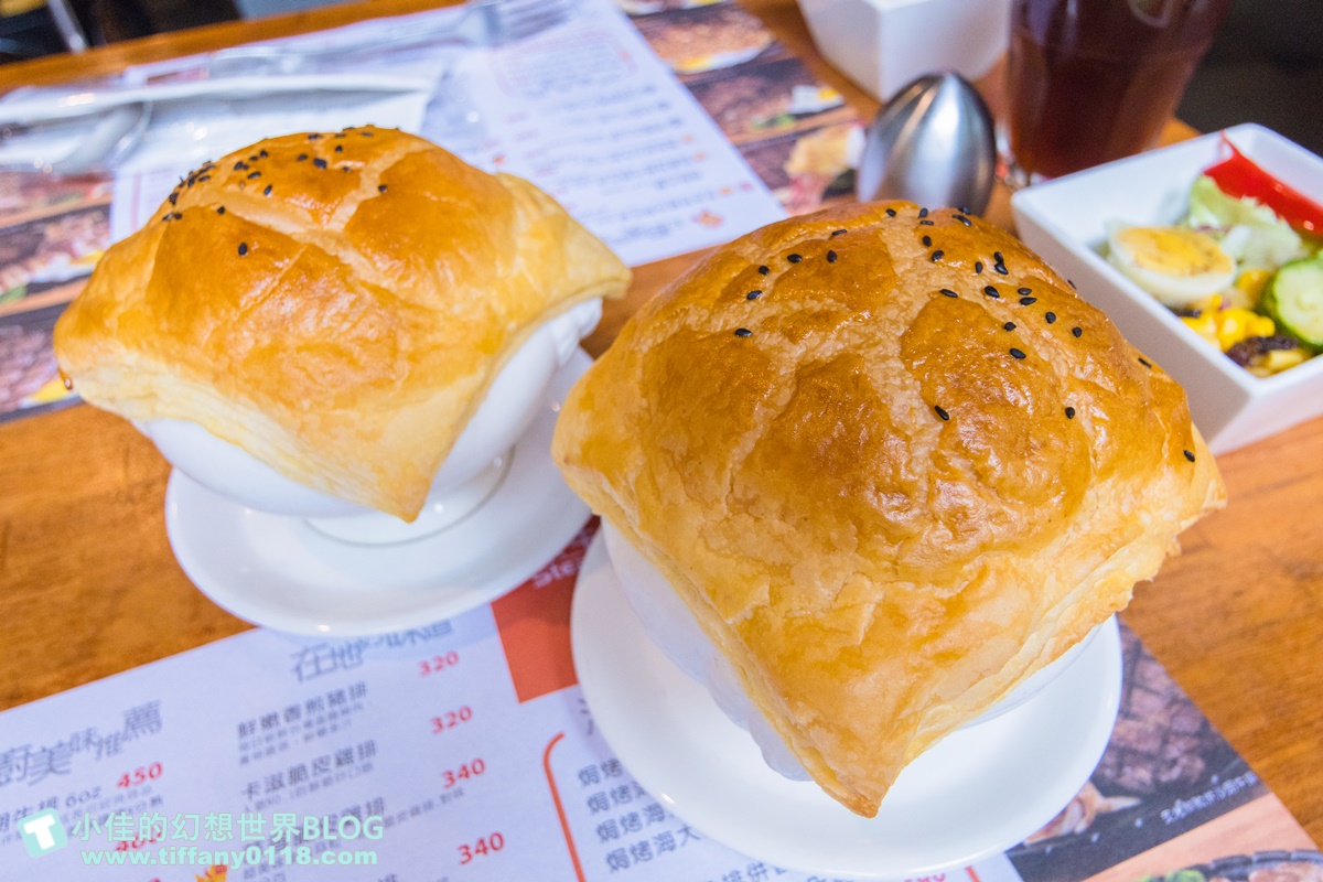 [宜蘭美食]來來牛排(附2023菜單)/平假日都客滿要預約CP值超高/義大利麵加量不加價