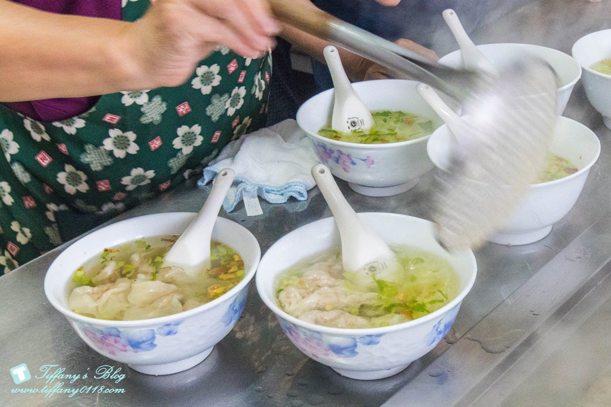 [花蓮美食]戴記扁食/和液香扁食並駕齊驅的花蓮必吃美食/一碗70元皮薄餡剛好