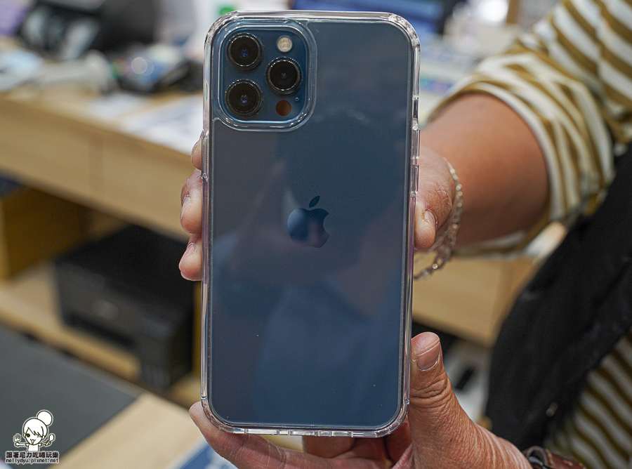 Q哥 手機 搶救 包膜 螢幕貼 一條龍 手機週邊 新手機 二手機 3C 高雄手機推薦