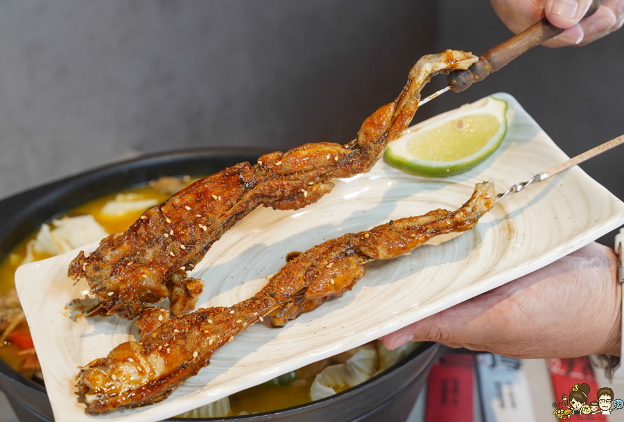 爆爆蛙 鍋物 高鐵 拌鍋 特色 主題餐廳 特色 獨家 全台首間 聚餐 麻辣