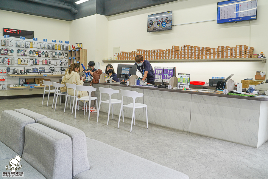 Q哥 手機 搶救 包膜 螢幕貼 一條龍 手機週邊 新手機 二手機 3C 高雄手機推薦