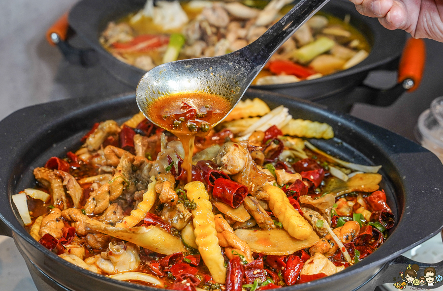 爆爆蛙 鍋物 高鐵 拌鍋 特色 主題餐廳 特色 獨家 全台首間 聚餐 麻辣