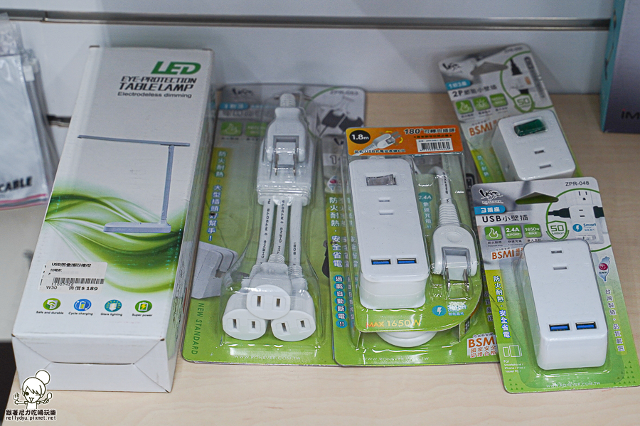 Q哥 手機 搶救 包膜 螢幕貼 一條龍 手機週邊 新手機 二手機 3C 高雄手機推薦