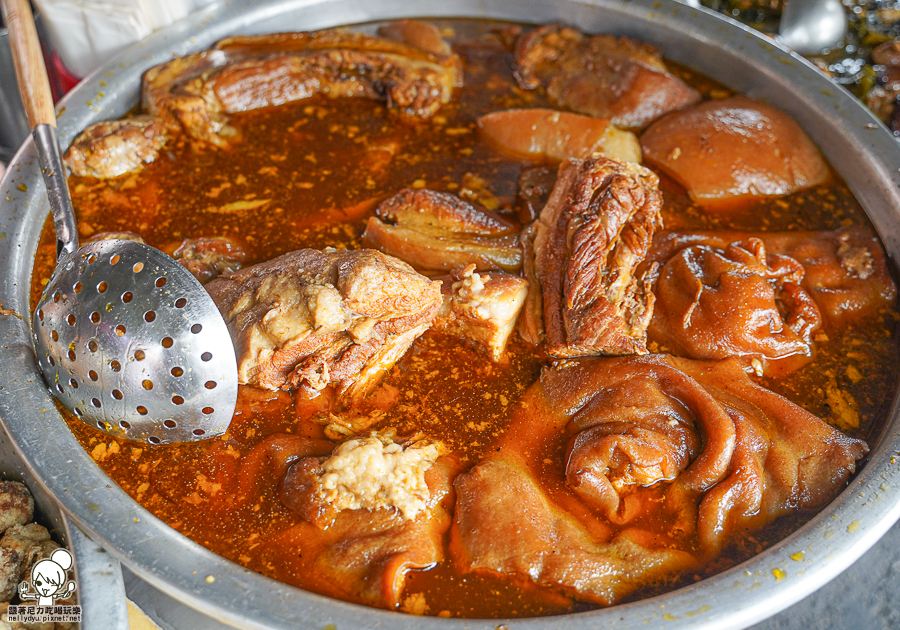 吉祥魚翅羹 辦桌菜 辦桌 封肉 羹湯 台菜 手路菜 傳統市場 市場美食 高雄美食