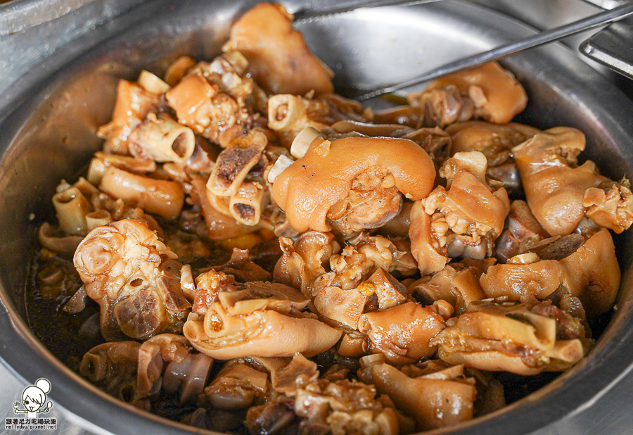 吉祥魚翅羹 辦桌菜 辦桌 封肉 羹湯 台菜 手路菜 傳統市場 市場美食 高雄美食