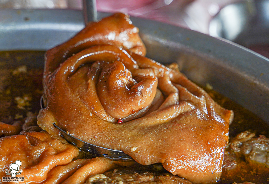 吉祥魚翅羹 辦桌菜 辦桌 封肉 羹湯 台菜 手路菜 傳統市場 市場美食 高雄美食