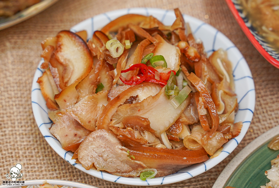 吉祥魚翅羹 辦桌菜 辦桌 封肉 羹湯 台菜 手路菜 傳統市場 市場美食 高雄美食