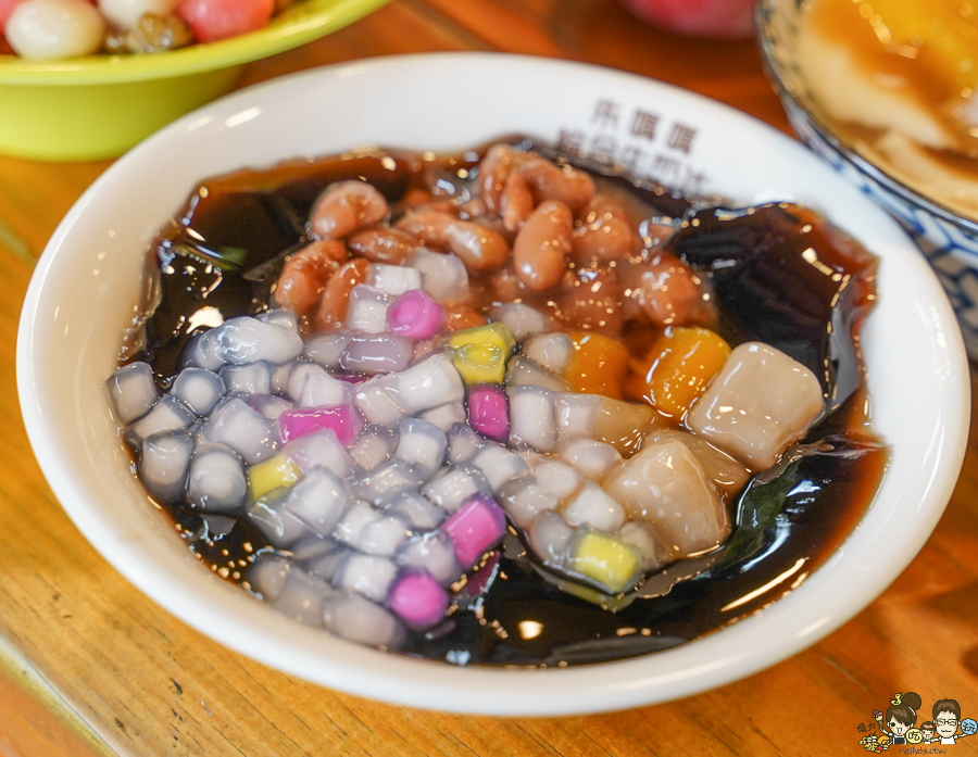 屏東美食 朱媽媽冰店 雪花冰 嫩仙草 手工豆花 芒果冰 好吃 銅板 剉冰