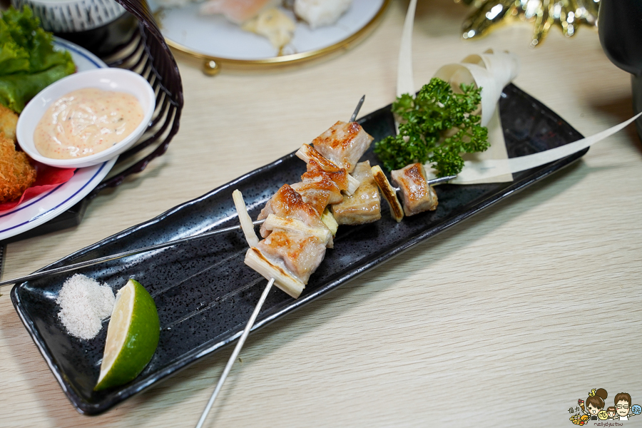 旭久居酒屋 日料 美食 好吃 日本料理 串燒 海鮮 生魚片 苓雅美食 捷運美食 高雄捷運 下班聚會 板前