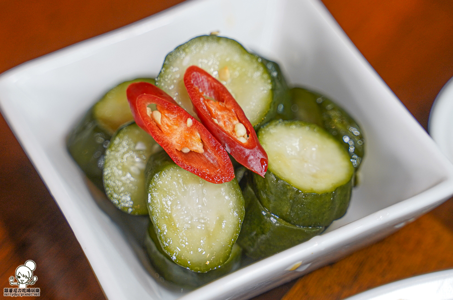 風味外省麵 燕巢 美食 在地 特色 景點 旅遊 親子 聚餐 好停車 阿公店 旅遊 美食推薦 自製麵條 滷味