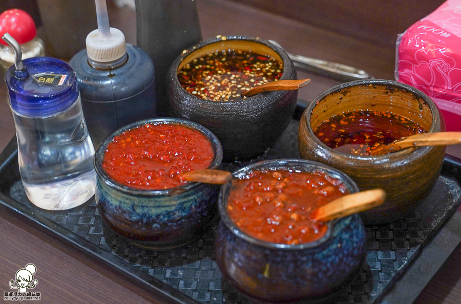 風味外省麵 燕巢 美食 在地 特色 景點 旅遊 親子 聚餐 好停車 阿公店 旅遊 美食推薦 自製麵條 滷味