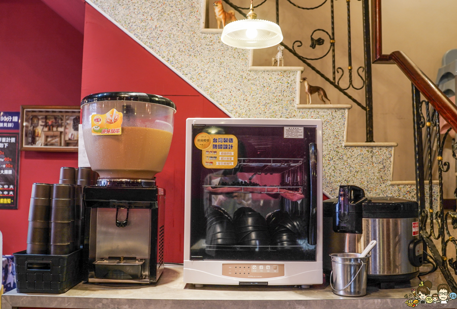 鼎香乾鍋、酸菜魚、水煮牛 高雄美食 聚餐 鍋物 火鍋 麻辣 乾鍋 兩吃 好吃 推薦 獨門 特色 川味