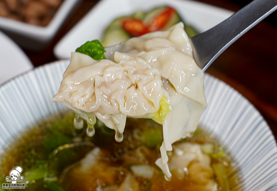 風味外省麵 燕巢 美食 在地 特色 景點 旅遊 親子 聚餐 好停車 阿公店 旅遊 美食推薦 自製麵條 滷味