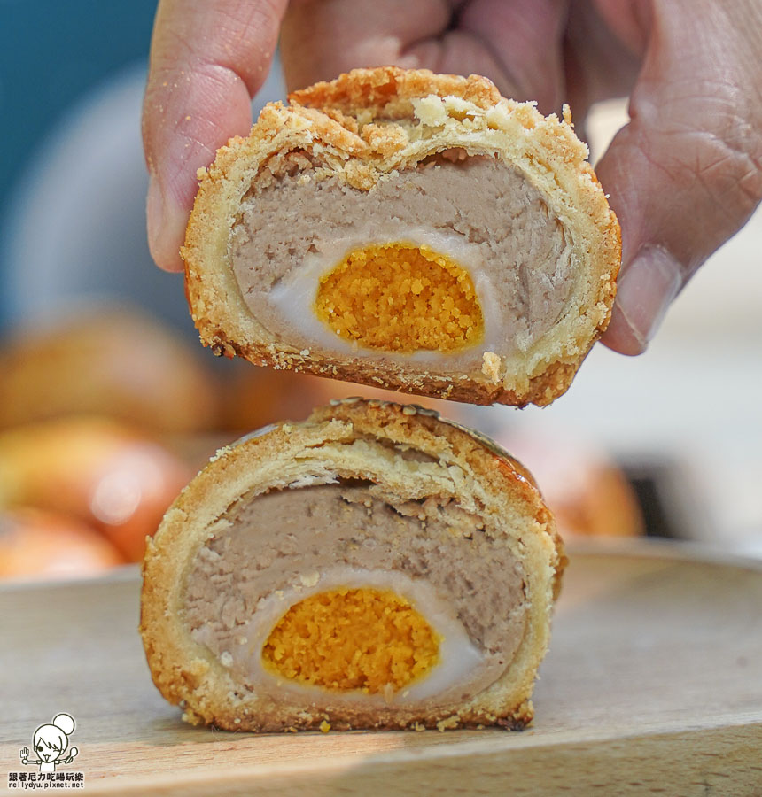 月餅 中秋月餅 脆皮菠蘿月餅 脆皮菠蘿蛋黃酥、拔絲鳳凰酥 好吃 推薦 預購 早鳥