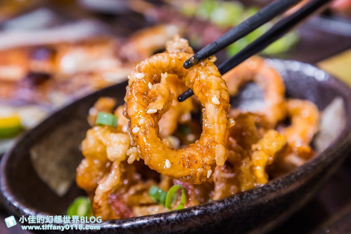 [板橋美食]老串角居酒屋(附菜單)/Google評價4.9平日人潮就爆滿/近江子翠捷運站/不定期創意料理好吃交通又方便/板橋居酒屋推薦