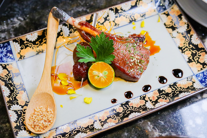 高雄｜覓奇頂級日本料理／鄰近高雄港埠旅運中心亞洲新灣區美食餐