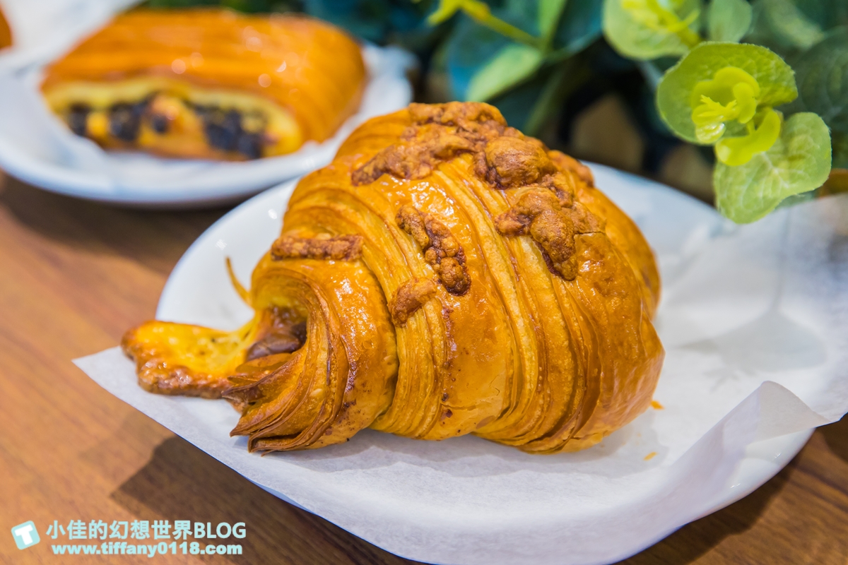 [南投景點]Feeling18 Lab烘焙研究所/實驗室風格的網美咖啡館/好吃好喝好拍/南投埔里景點推薦