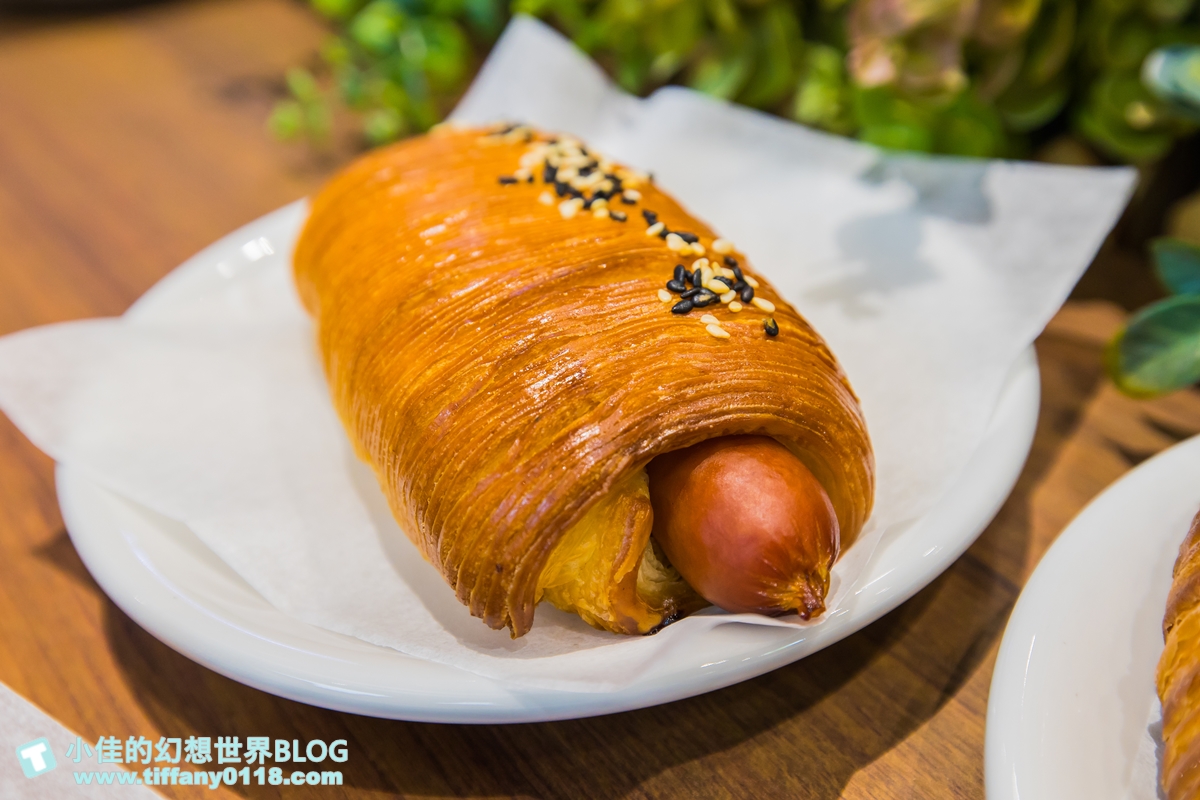 [南投景點]Feeling18 Lab烘焙研究所/實驗室風格的網美咖啡館/好吃好喝好拍/南投埔里景點推薦