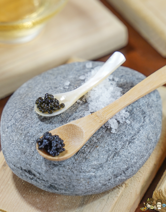 無菜單 高雄無菜單 地中海料理 桑卓主廚 文山特區 限定 限量 紅酒 咖啡 茶飲