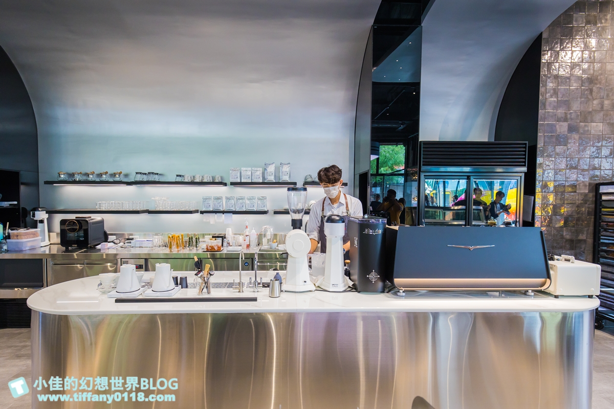 [南投景點]Feeling18 Lab烘焙研究所/實驗室風格的網美咖啡館/好吃好喝好拍/南投埔里景點推薦