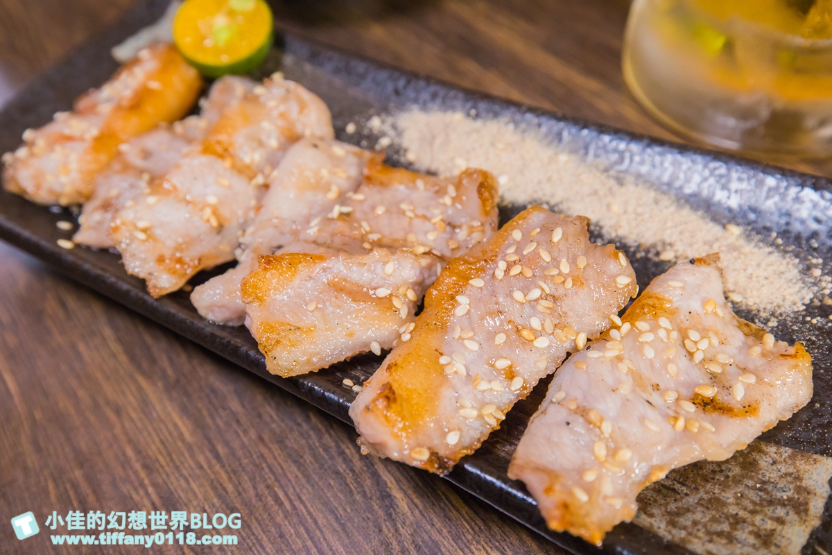 [板橋美食]老串角居酒屋(附菜單)/Google評價4.9平日人潮就爆滿/近江子翠捷運站/不定期創意料理好吃交通又方便/板橋居酒屋推薦